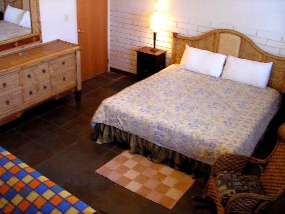 סן חואן Oceana Hostal Playero מראה חיצוני תמונה
